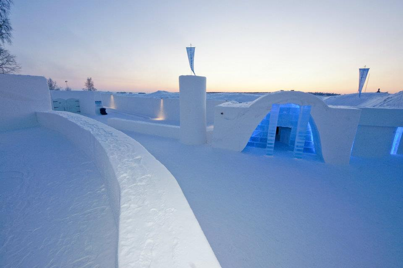 Illustration for article titled The Most Magnificent Ice Castles in the World